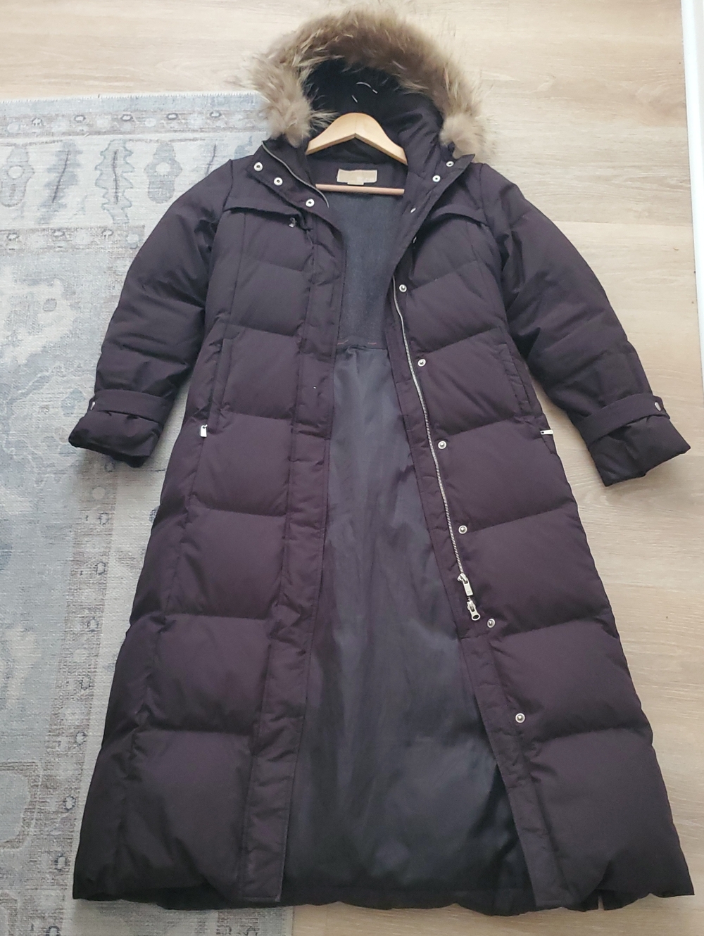 Michael Kors Full-Length Black Down Puffer Coat with Faux Fur Trim Hood SzS